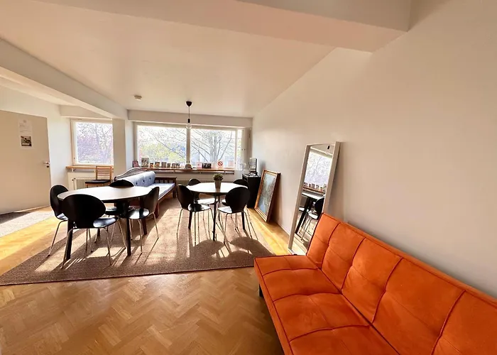 Simplestay Airport Гостевой дом Вантаа