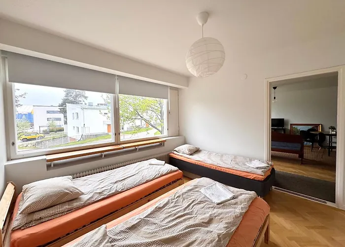 Simplestay Airport Гостевой дом